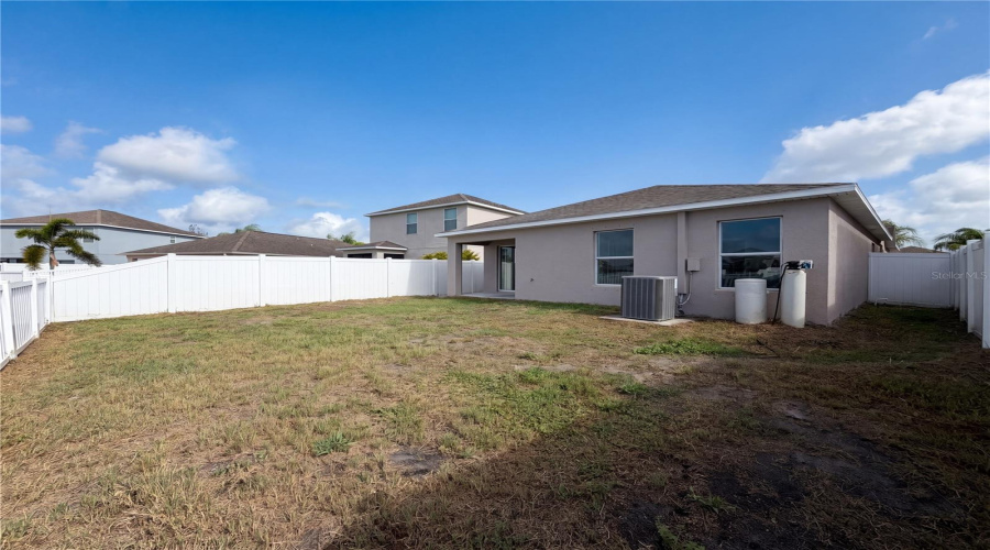 Ruskin, Florida 33570, 3 Bedroom Bedrooms, ,2 Bathroombathrooms,Residential,For Sale,Hawks View,0,Mfro6411951