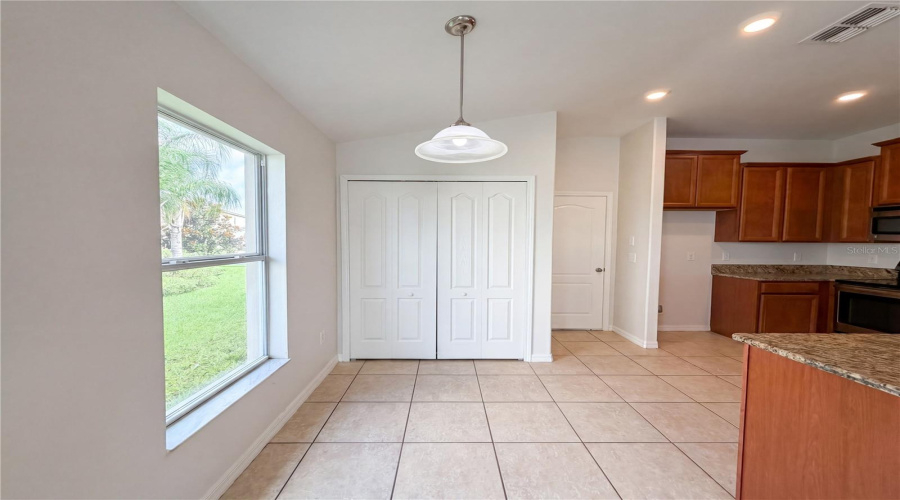 Ruskin, Florida 33570, 3 Bedroom Bedrooms, ,2 Bathroombathrooms,Residential,For Sale,Hawks View,0,Mfro6411951