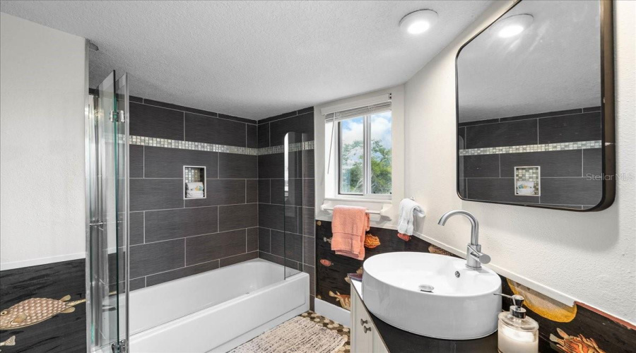 Hernando Beach, Florida 34607, 2 Bedroom Bedrooms, ,2 Bathroombathrooms,Residential,For Sale,Crape Myrtle,0,Mfrtb8485904