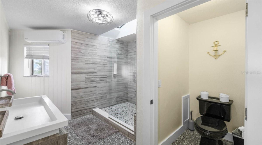 Hernando Beach, Florida 34607, 2 Bedroom Bedrooms, ,2 Bathroombathrooms,Residential,For Sale,Crape Myrtle,0,Mfrtb8485904