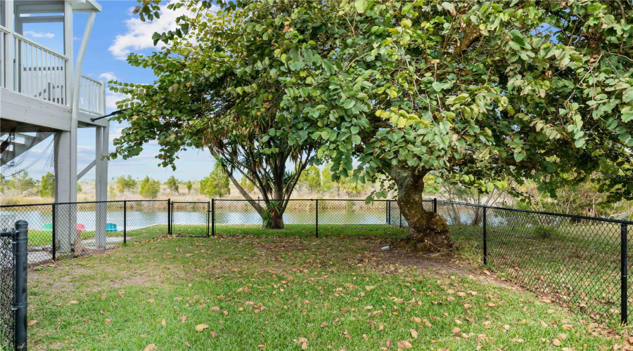 Hernando Beach, Florida 34607, 2 Bedroom Bedrooms, ,2 Bathroombathrooms,Residential,For Sale,Crape Myrtle,0,Mfrtb8485904