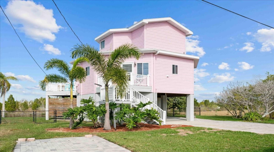 Hernando Beach, Florida 34607, 2 Bedroom Bedrooms, ,2 Bathroombathrooms,Residential,For Sale,Crape Myrtle,0,Mfrtb8485904
