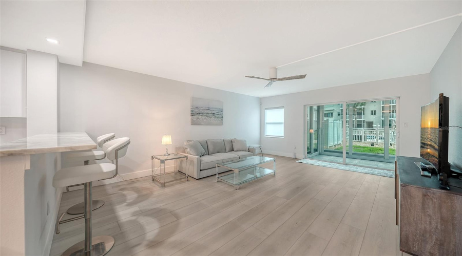 Venice, Florida 34285, 2 Bedroom Bedrooms, ,2 Bathroombathrooms,Residential,For Sale,Tarpon Center,0,Mfra4701884