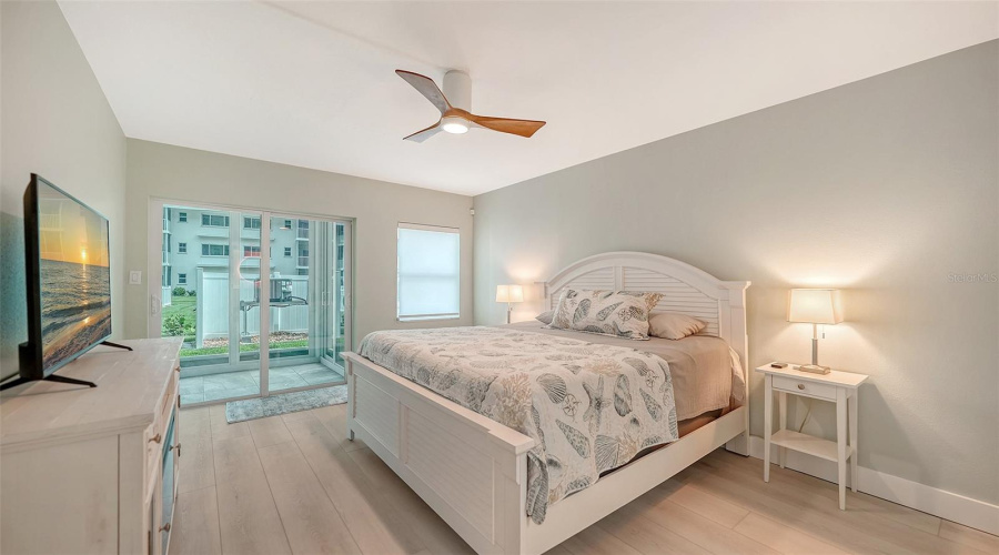 Venice, Florida 34285, 2 Bedroom Bedrooms, ,2 Bathroombathrooms,Residential,For Sale,Tarpon Center,0,Mfra4701884
