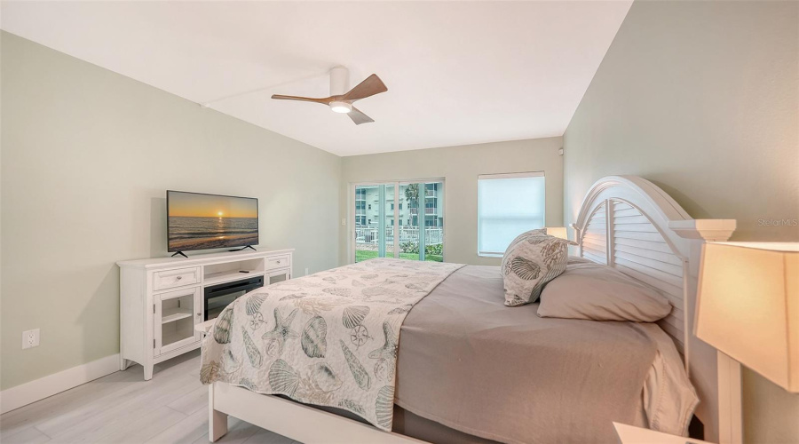 Venice, Florida 34285, 2 Bedroom Bedrooms, ,2 Bathroombathrooms,Residential,For Sale,Tarpon Center,0,Mfra4701884