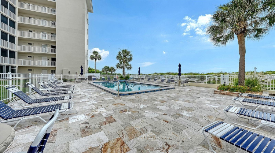 Venice, Florida 34285, 2 Bedroom Bedrooms, ,2 Bathroombathrooms,Residential,For Sale,Tarpon Center,0,Mfra4701884