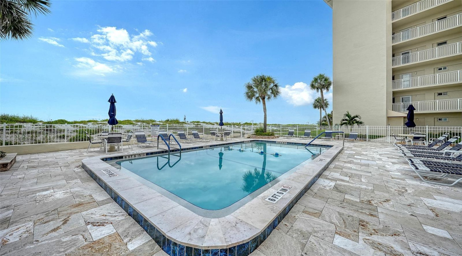 Venice, Florida 34285, 2 Bedroom Bedrooms, ,2 Bathroombathrooms,Residential,For Sale,Tarpon Center,0,Mfra4701884