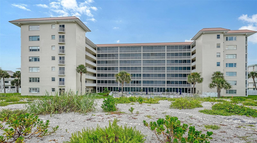 Venice, Florida 34285, 2 Bedroom Bedrooms, ,2 Bathroombathrooms,Residential,For Sale,Tarpon Center,0,Mfra4701884