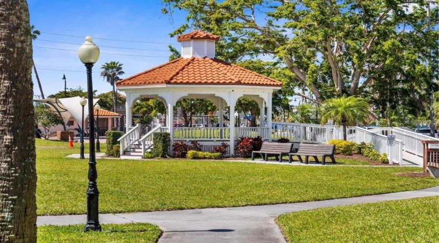 Venice, Florida 34285, 2 Bedroom Bedrooms, ,2 Bathroombathrooms,Residential,For Sale,Tarpon Center,0,Mfra4701884