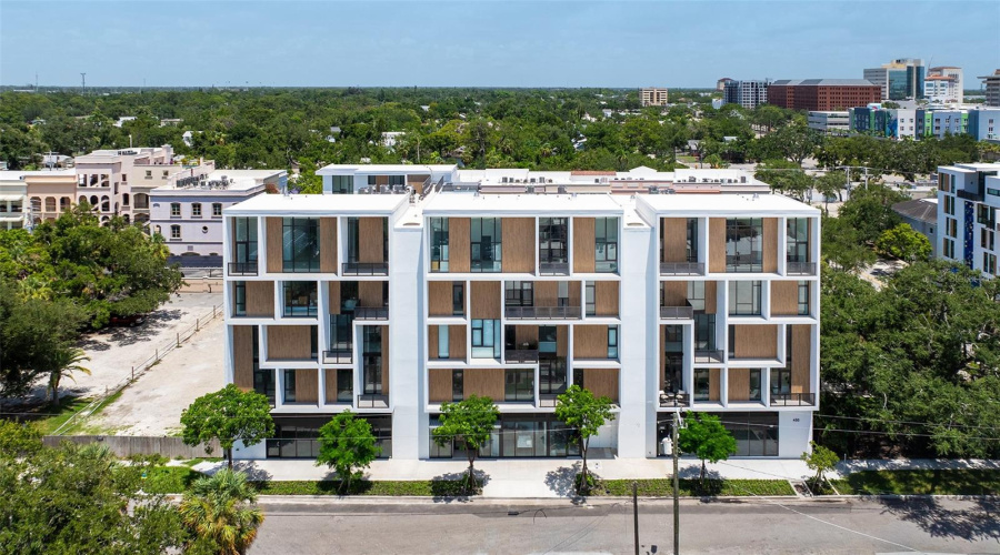 Sarasota, Florida 34236, 3 Bedroom Bedrooms, ,3 Bathroombathrooms,Residential,For Sale,Kumquat,0,Mfra4564386
