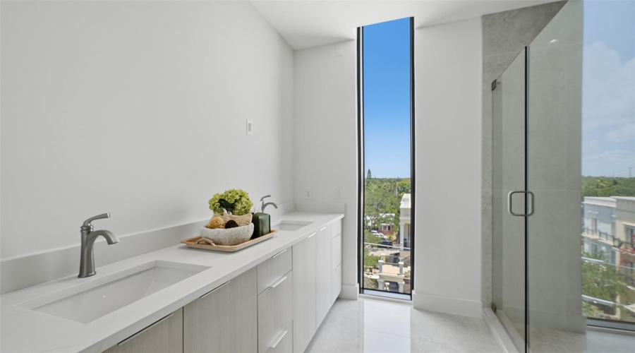 Sarasota, Florida 34236, 3 Bedroom Bedrooms, ,3 Bathroombathrooms,Residential,For Sale,Kumquat,0,Mfra4564386