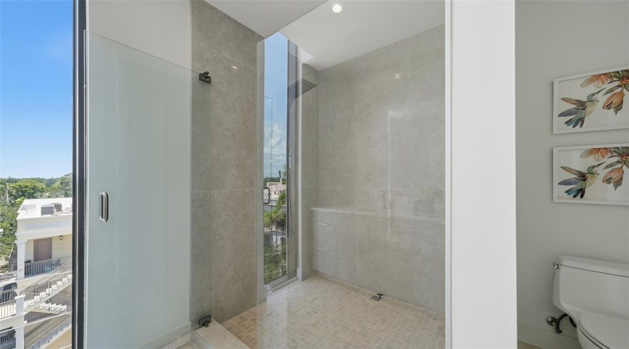 Sarasota, Florida 34236, 3 Bedroom Bedrooms, ,3 Bathroombathrooms,Residential,For Sale,Kumquat,0,Mfra4564386