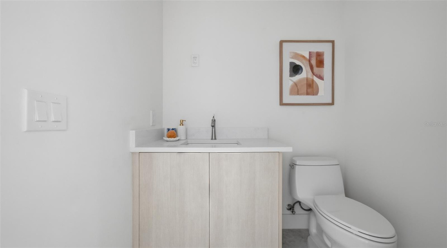 Sarasota, Florida 34236, 3 Bedroom Bedrooms, ,3 Bathroombathrooms,Residential,For Sale,Kumquat,0,Mfra4564386