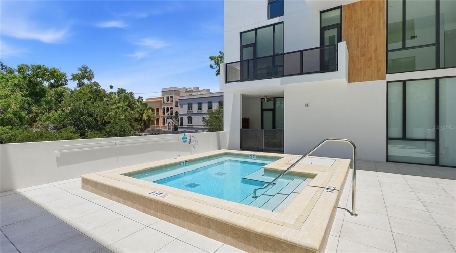 Sarasota, Florida 34236, 3 Bedroom Bedrooms, ,3 Bathroombathrooms,Residential,For Sale,Kumquat,0,Mfra4564386