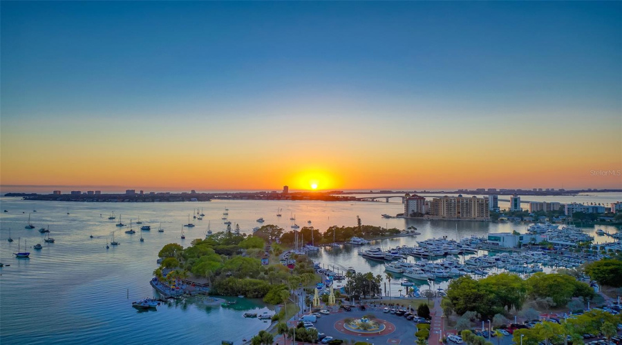 Sarasota, Florida 34236, 3 Bedroom Bedrooms, ,3 Bathroombathrooms,Residential,For Sale,Kumquat,0,Mfra4564386