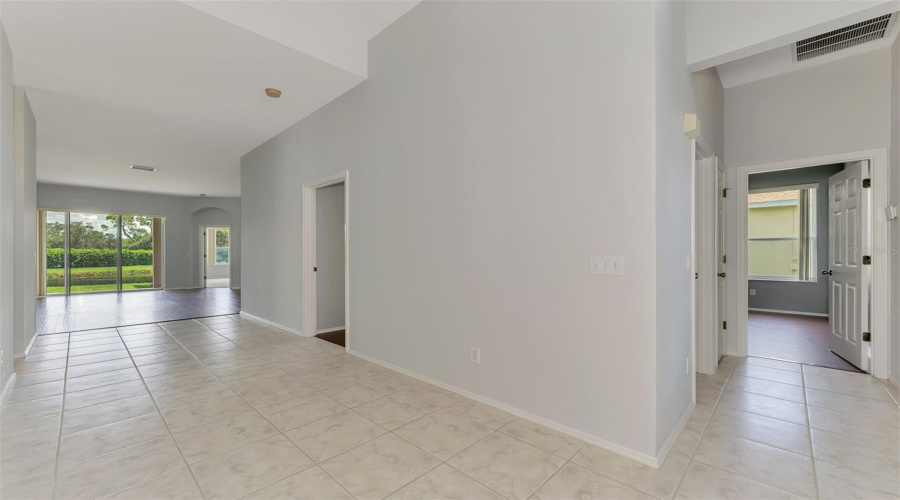 Sarasota, Florida 34238, 4 Bedroom Bedrooms, ,2 Bathroombathrooms,Residential,For Sale,Sturbridge,0,Mfra4702121