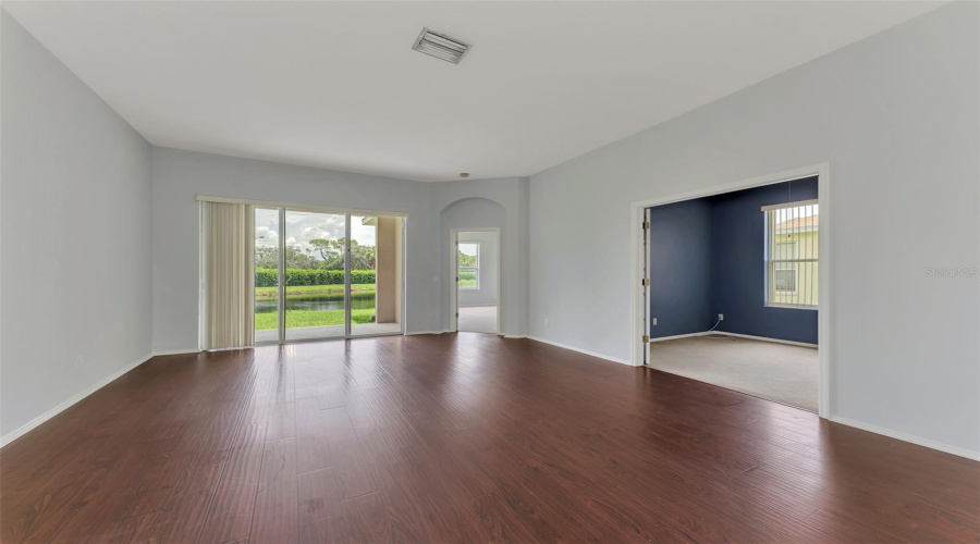 Sarasota, Florida 34238, 4 Bedroom Bedrooms, ,2 Bathroombathrooms,Residential,For Sale,Sturbridge,0,Mfra4702121