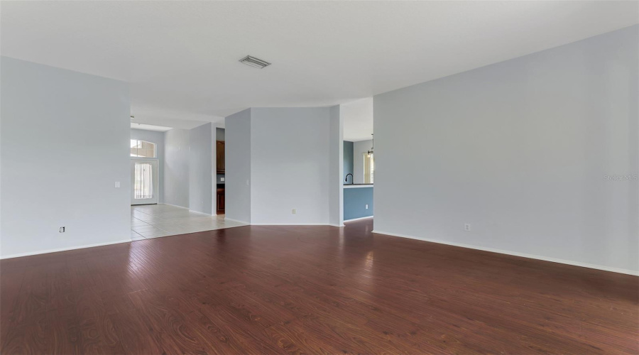 Sarasota, Florida 34238, 4 Bedroom Bedrooms, ,2 Bathroombathrooms,Residential,For Sale,Sturbridge,0,Mfra4702121