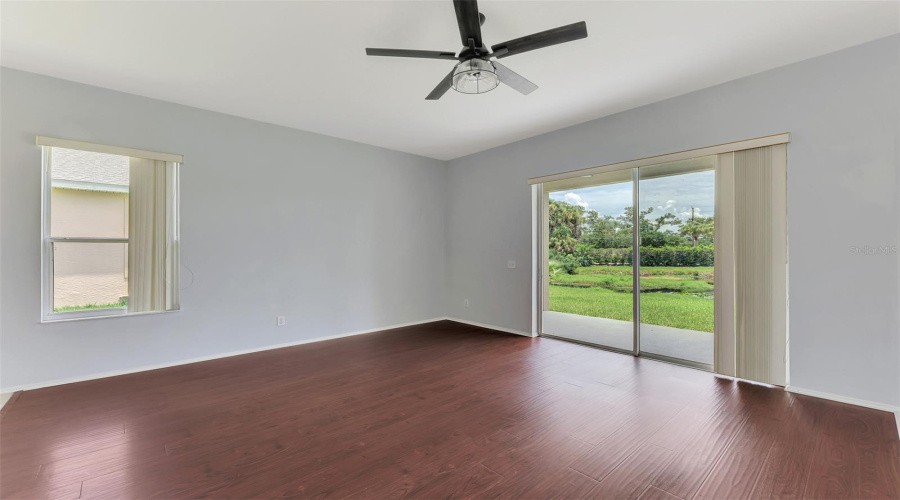 Sarasota, Florida 34238, 4 Bedroom Bedrooms, ,2 Bathroombathrooms,Residential,For Sale,Sturbridge,0,Mfra4702121