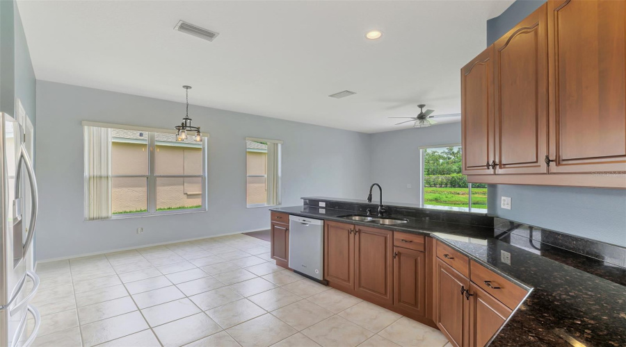 Sarasota, Florida 34238, 4 Bedroom Bedrooms, ,2 Bathroombathrooms,Residential,For Sale,Sturbridge,0,Mfra4702121
