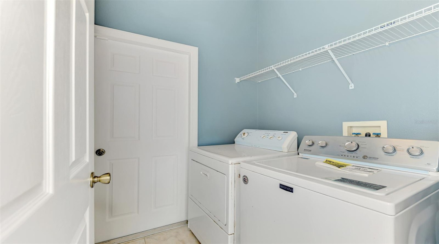 Sarasota, Florida 34238, 4 Bedroom Bedrooms, ,2 Bathroombathrooms,Residential,For Sale,Sturbridge,0,Mfra4702121