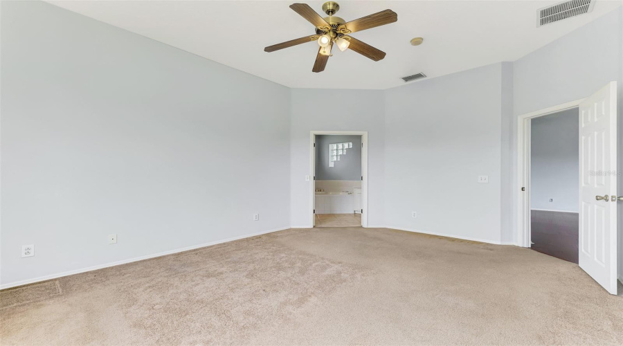 Sarasota, Florida 34238, 4 Bedroom Bedrooms, ,2 Bathroombathrooms,Residential,For Sale,Sturbridge,0,Mfra4702121