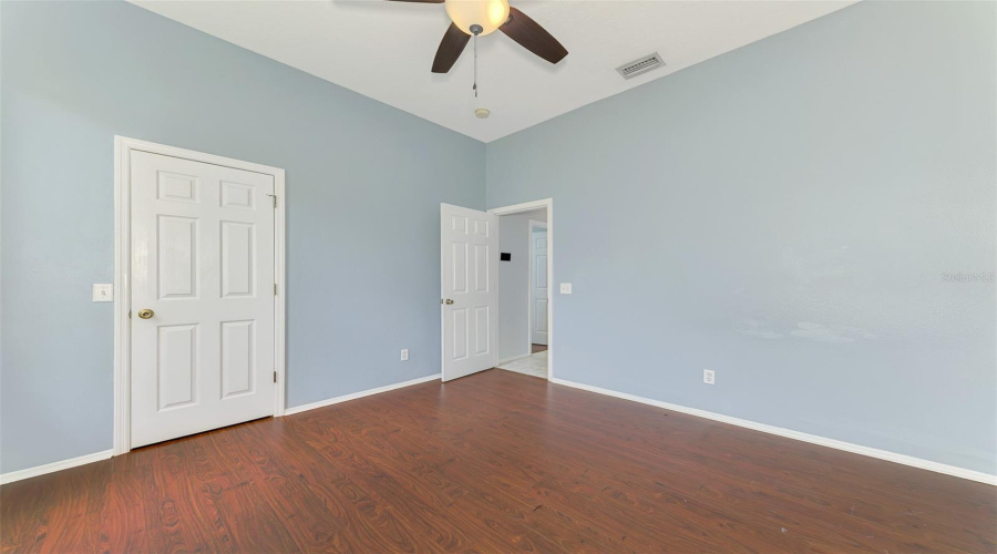 Sarasota, Florida 34238, 4 Bedroom Bedrooms, ,2 Bathroombathrooms,Residential,For Sale,Sturbridge,0,Mfra4702121