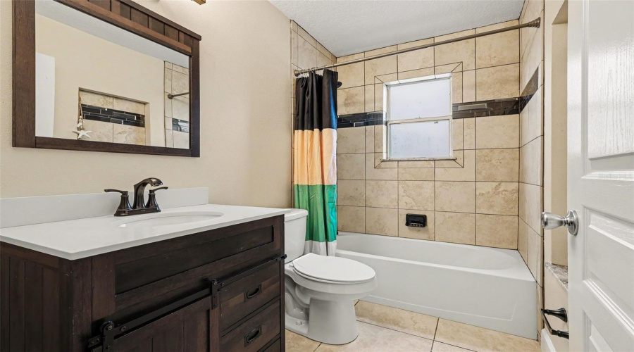 Titusville, Florida 32780, 3 Bedroom Bedrooms, ,2 Bathroombathrooms,Residential,For Sale,Saint Pauls,0,Mfrv4949800