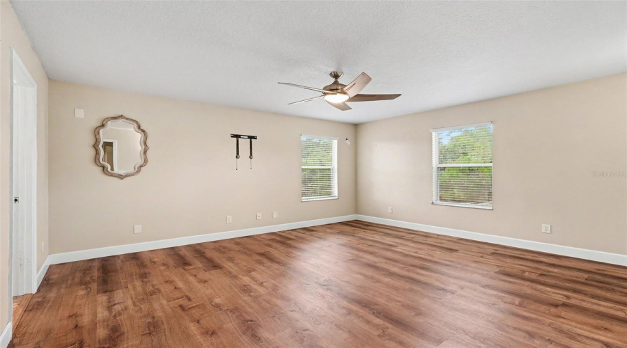 Titusville, Florida 32780, 3 Bedroom Bedrooms, ,2 Bathroombathrooms,Residential,For Sale,Saint Pauls,0,Mfrv4949800