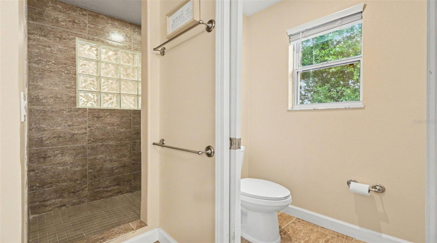 Titusville, Florida 32780, 3 Bedroom Bedrooms, ,2 Bathroombathrooms,Residential,For Sale,Saint Pauls,0,Mfrv4949800