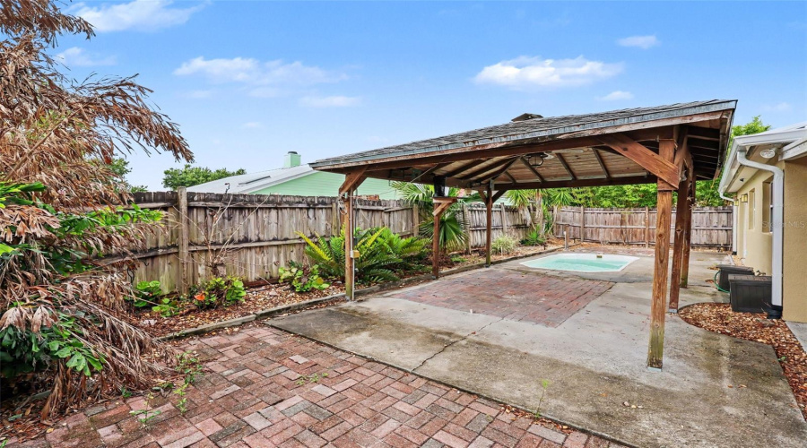 Titusville, Florida 32780, 3 Bedroom Bedrooms, ,2 Bathroombathrooms,Residential,For Sale,Saint Pauls,0,Mfrv4949800