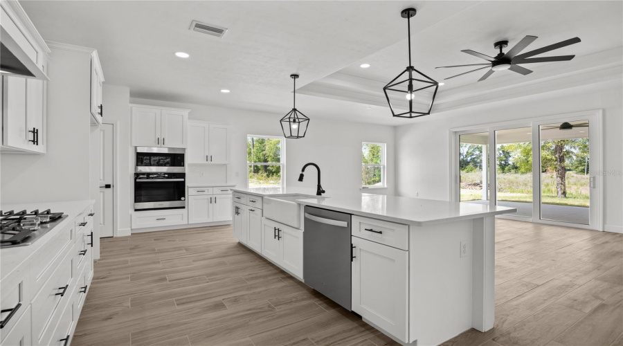 Gainesville, Florida 32607, 3 Bedroom Bedrooms, ,2 Bathroombathrooms,Residential,For Sale,67Th,0,Mfrgc538147