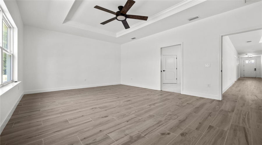 Gainesville, Florida 32607, 3 Bedroom Bedrooms, ,2 Bathroombathrooms,Residential,For Sale,67Th,0,Mfrgc538147