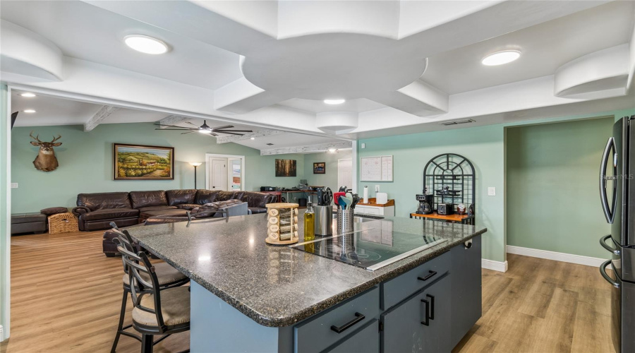Mulberry, Florida 33860, 4 Bedroom Bedrooms, ,2 Bathroombathrooms,Residential,For Sale,Southwind,0,Mfrw7886535