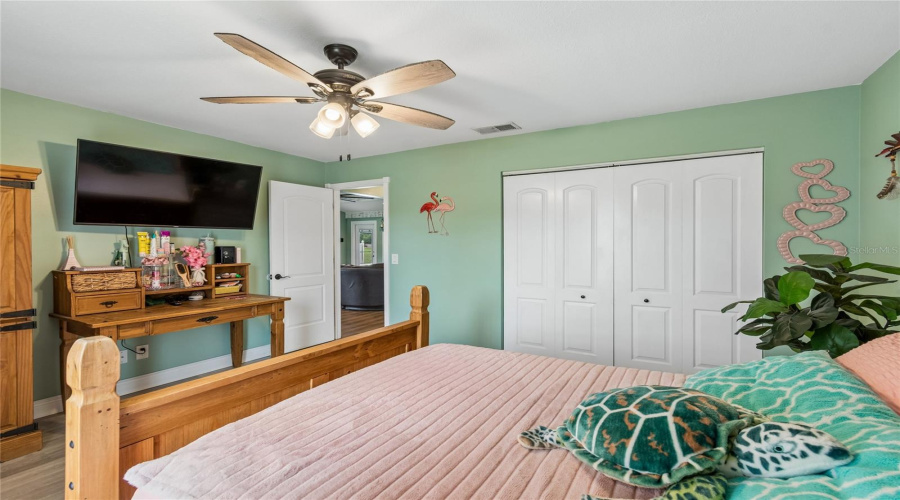 Mulberry, Florida 33860, 4 Bedroom Bedrooms, ,2 Bathroombathrooms,Residential,For Sale,Southwind,0,Mfrw7886535