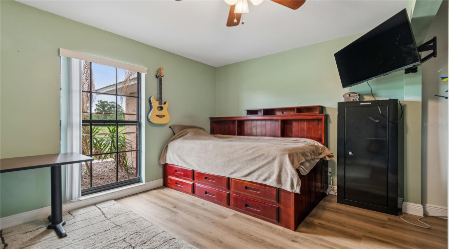 Mulberry, Florida 33860, 4 Bedroom Bedrooms, ,2 Bathroombathrooms,Residential,For Sale,Southwind,0,Mfrw7886535
