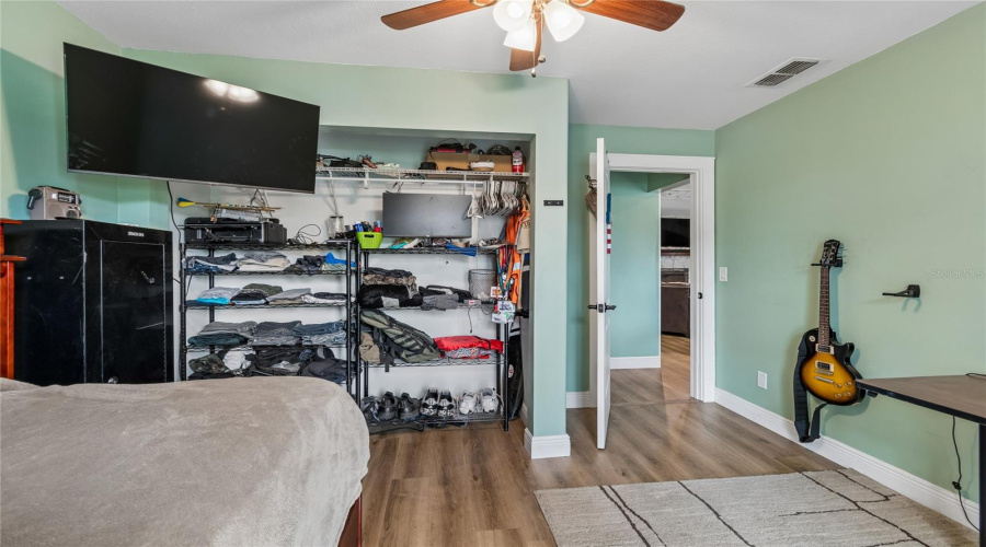 Mulberry, Florida 33860, 4 Bedroom Bedrooms, ,2 Bathroombathrooms,Residential,For Sale,Southwind,0,Mfrw7886535