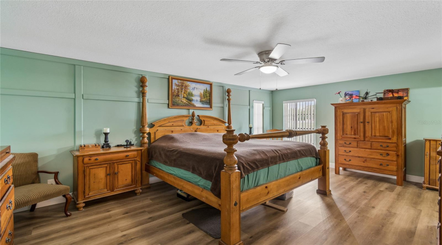 Mulberry, Florida 33860, 4 Bedroom Bedrooms, ,2 Bathroombathrooms,Residential,For Sale,Southwind,0,Mfrw7886535