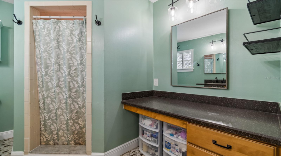 Mulberry, Florida 33860, 4 Bedroom Bedrooms, ,2 Bathroombathrooms,Residential,For Sale,Southwind,0,Mfrw7886535