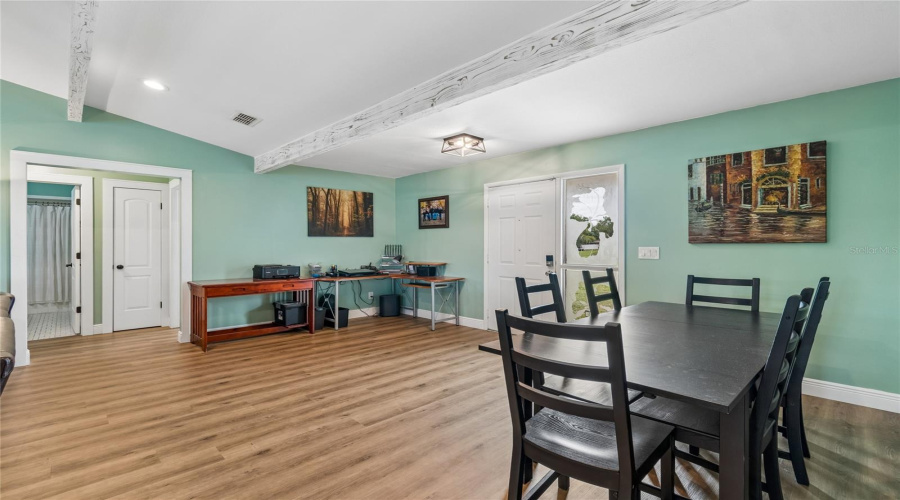 Mulberry, Florida 33860, 4 Bedroom Bedrooms, ,2 Bathroombathrooms,Residential,For Sale,Southwind,0,Mfrw7886535