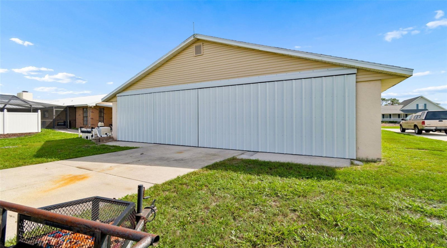 Mulberry, Florida 33860, 4 Bedroom Bedrooms, ,2 Bathroombathrooms,Residential,For Sale,Southwind,0,Mfrw7886535