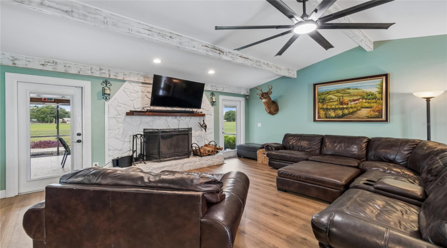 Mulberry, Florida 33860, 4 Bedroom Bedrooms, ,2 Bathroombathrooms,Residential,For Sale,Southwind,0,Mfrw7886535