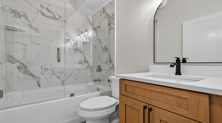 Tampa, Florida 33615, 3 Bedroom Bedrooms, ,2 Bathroombathrooms,Residential,For Sale,Marbella Creek,0,Mfrtb8541416