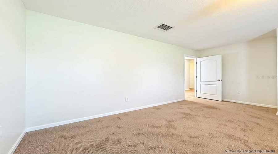 Large Bedroom #5