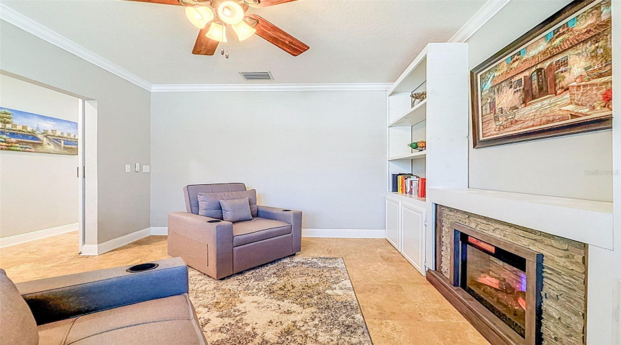 Spring Hill, Florida 34609, 5 Bedroom Bedrooms, ,2 Bathroombathrooms,Residential,For Sale,Hartford Heights,0,Mfrtb8517441