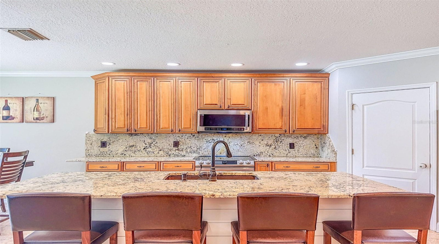 Spring Hill, Florida 34609, 5 Bedroom Bedrooms, ,2 Bathroombathrooms,Residential,For Sale,Hartford Heights,0,Mfrtb8517441
