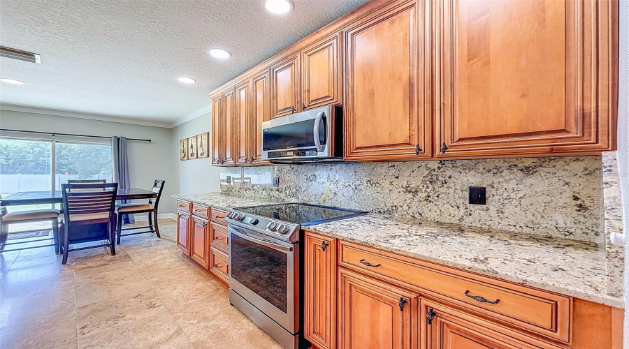 Spring Hill, Florida 34609, 5 Bedroom Bedrooms, ,2 Bathroombathrooms,Residential,For Sale,Hartford Heights,0,Mfrtb8517441
