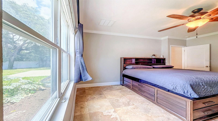 Spring Hill, Florida 34609, 5 Bedroom Bedrooms, ,2 Bathroombathrooms,Residential,For Sale,Hartford Heights,0,Mfrtb8517441