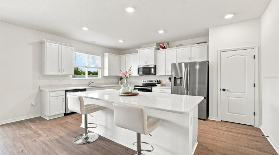 Land O Lakes, Florida 34638, 4 Bedroom Bedrooms, ,2 Bathroombathrooms,Residential,For Sale,Burning Opal,0,Mfrtb8537283