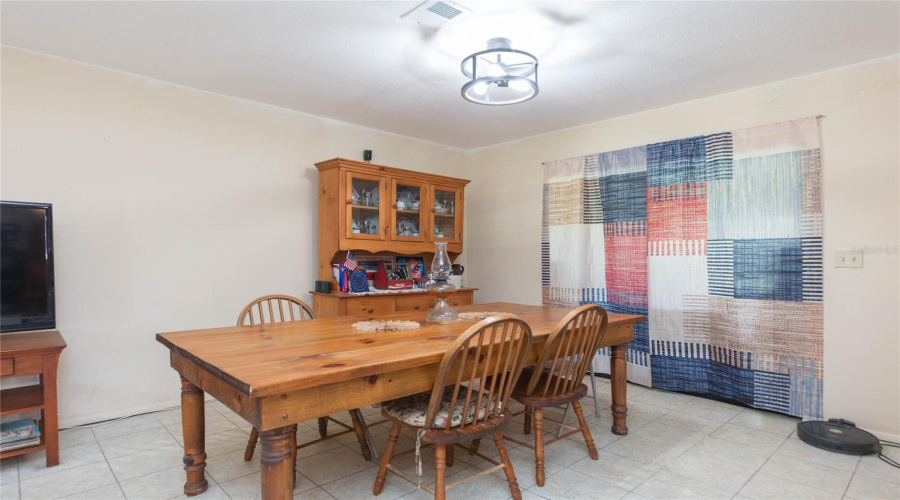 Lithia, Florida 33547, 4 Bedroom Bedrooms, ,3 Bathroombathrooms,Residential,For Sale,Keysville,0,Mfrtb8542720